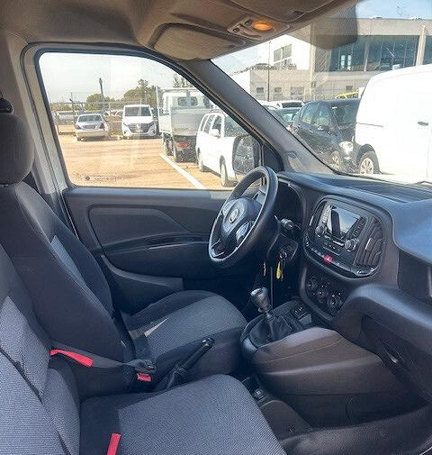 FIAT DOBLO' BUONE CONDIZIONI - Small van: picture 4 FIAT DOBLO' BUONE CONDIZIONI - Small van: picture 4