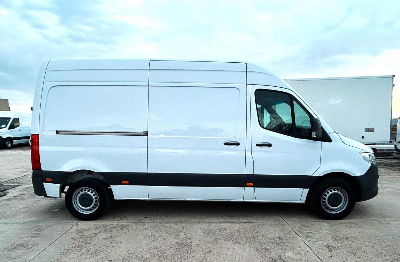 Mercedes Benz Sprinter 314 F 39/35 - Panel van: picture 4 Mercedes Benz Sprinter 314 F 39/35 - Panel van: picture 4