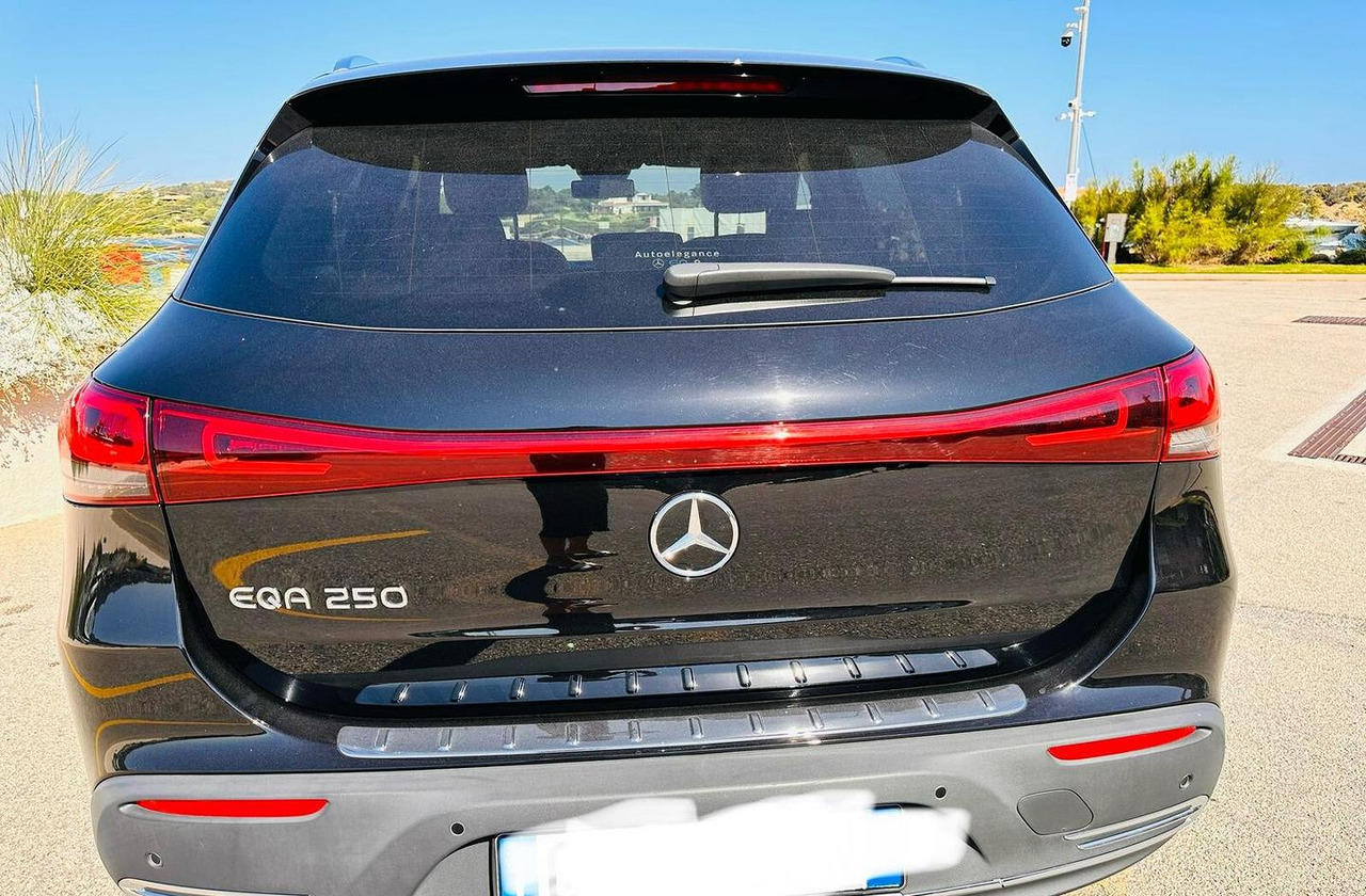 Mercedes-benz EQA 250 Sport Plus - Car: picture 4 Mercedes-benz EQA 250 Sport Plus - Car: picture 4