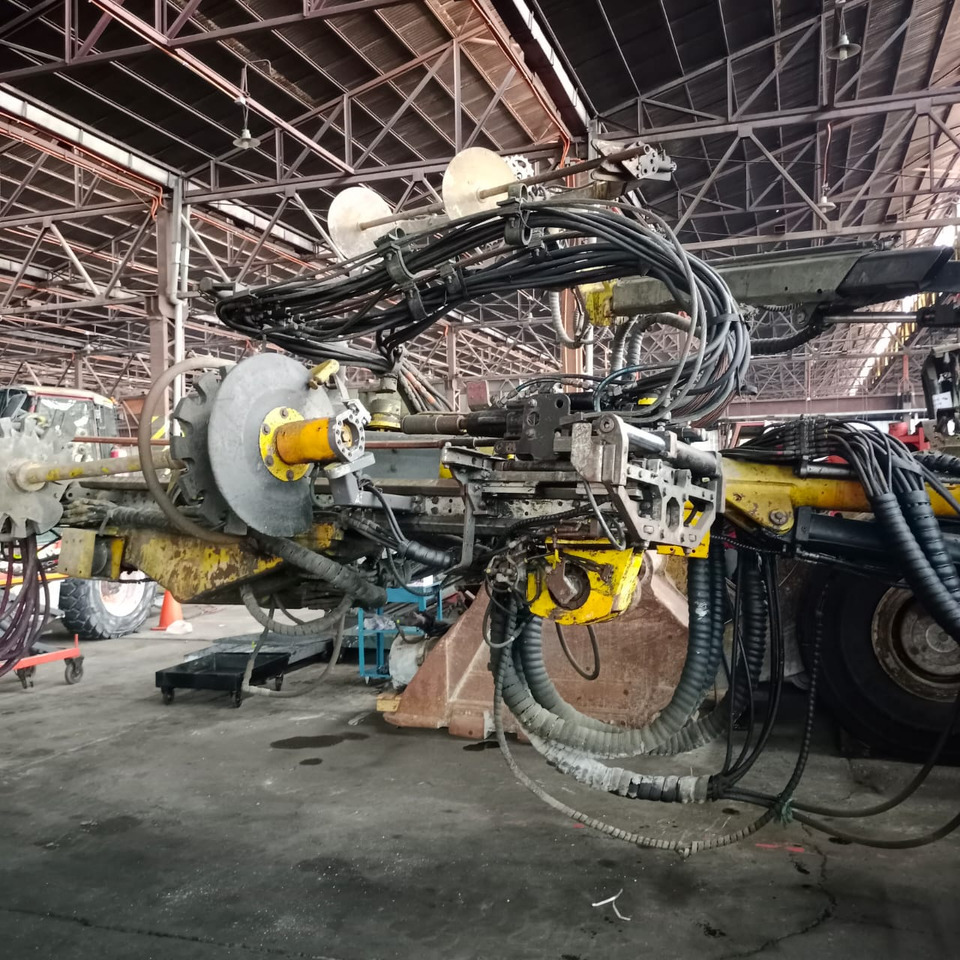 Mining machinery EPIROC BOLTEC S: picture 7
