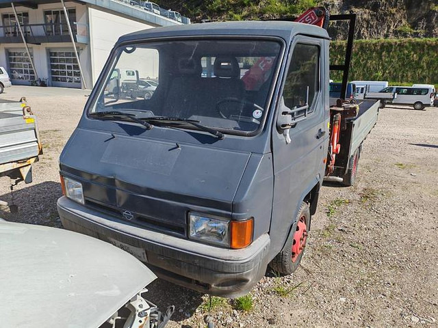 Nissan Trade - Commercial vehicle: picture 1 Nissan Trade - Commercial vehicle: picture 1
