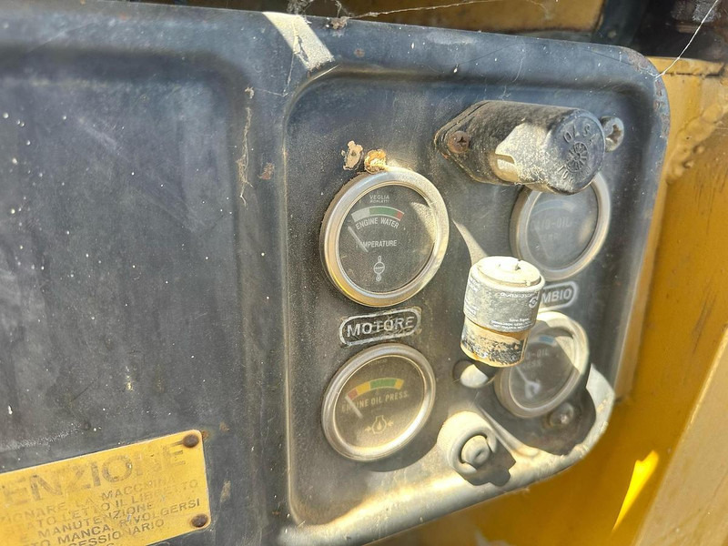 Loader Fiat ALLIS FL9: picture 14