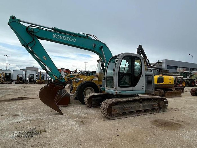 Kobelco SK135SR - Excavator: picture 1 Kobelco SK135SR - Excavator: picture 1