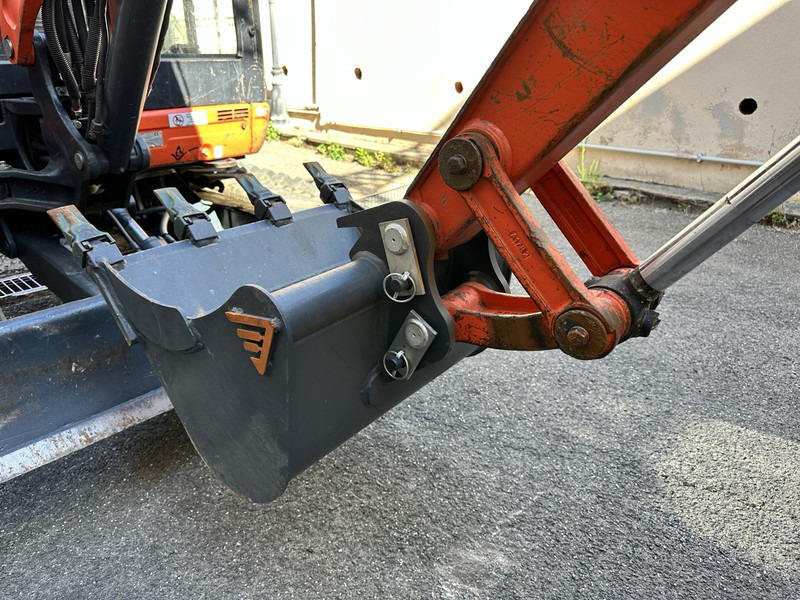 Mini excavator Kubota U27-4: picture 19
