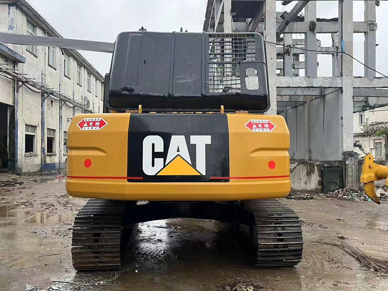 CATERPILLAR 325BL - Crawler excavator: picture 5 CATERPILLAR 325BL - Crawler excavator: picture 5