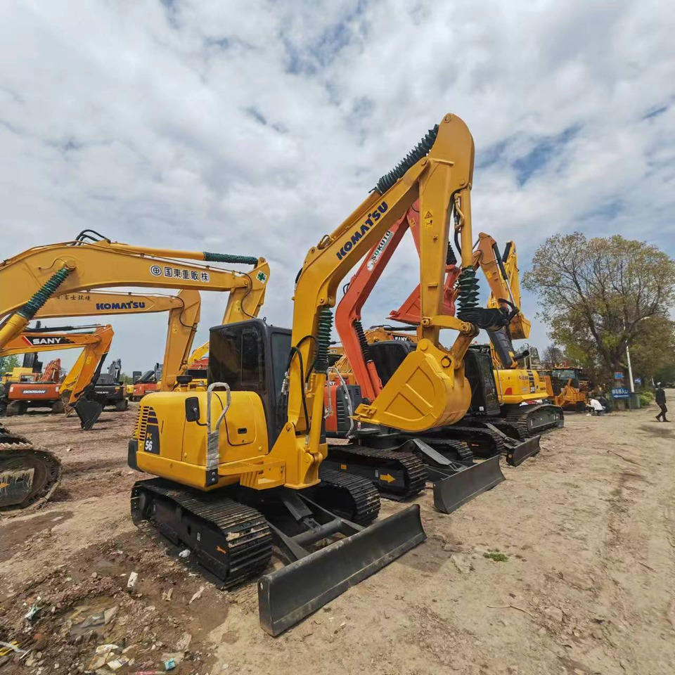 KOMATSU PC56 - Crawler excavator: picture 2 KOMATSU PC56 - Crawler excavator: picture 2