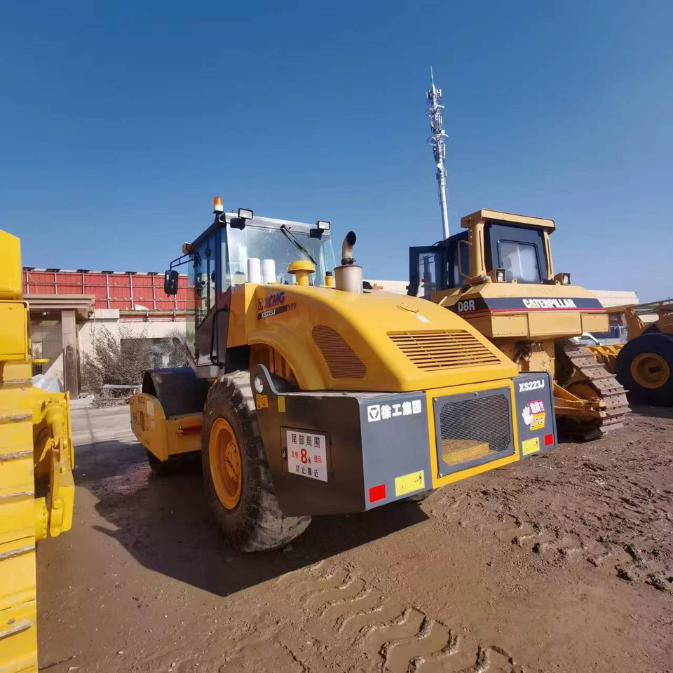 XCMG XS223J - Compactor: picture 1 XCMG XS223J - Compactor: picture 1