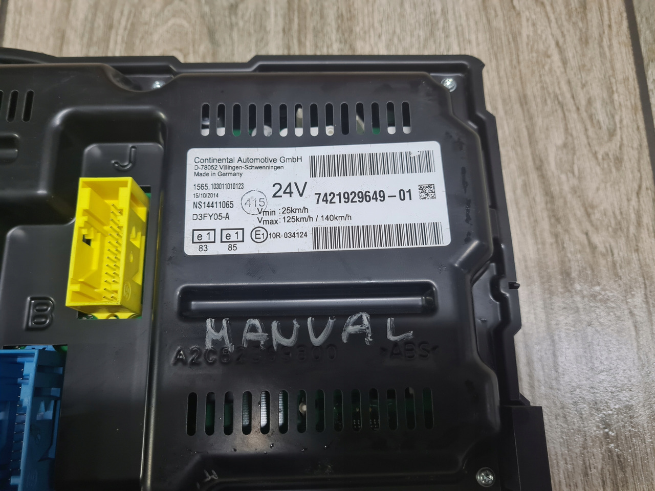 CONTINENTAL ZEGARY LICZNIKI RENAULT GAMA D WIDE MANUAL 7421929649 - Dashboard for Truck: picture 3 CONTINENTAL ZEGARY LICZNIKI RENAULT GAMA D WIDE MANUAL 7421929649 - Dashboard for Truck: picture 3