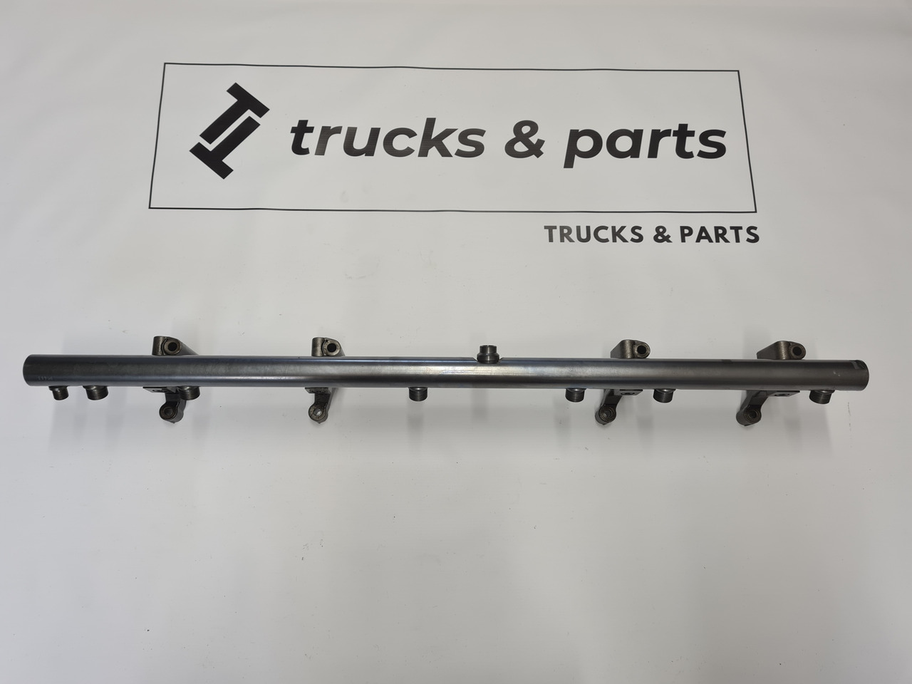 DELPHI LISTWA PALIWA PALIWOWA WTRYSKOWA VOLVO FH 4 D13K K4 COMMON RAIL - Engine and parts for Truck: picture 1 DELPHI LISTWA PALIWA PALIWOWA WTRYSKOWA VOLVO FH 4 D13K K4 COMMON RAIL - Engine and parts for Truck: picture 1