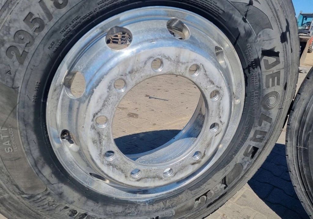 FELGI ALUMINIOWE ALCOA 22.5 X 9.00 -176 - Rim for Truck: picture 3 FELGI ALUMINIOWE ALCOA 22.5 X 9.00 -176 - Rim for Truck: picture 3