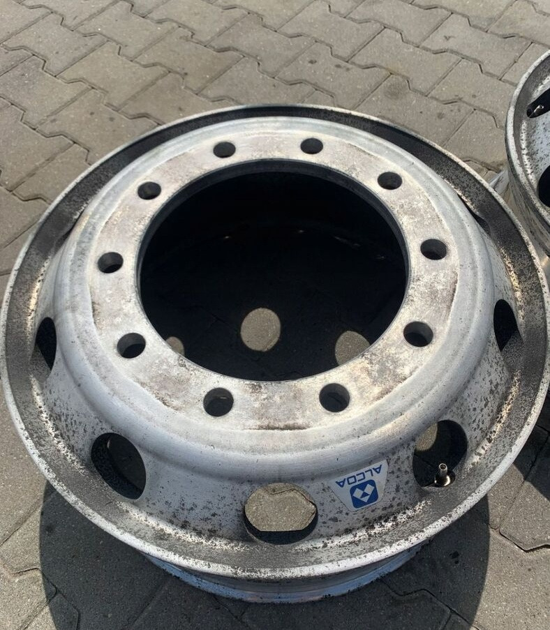 FELGI FELGA ALUMINIOWA ALCOA 22.5 X 9.00 - Rim for Truck: picture 1 FELGI FELGA ALUMINIOWA ALCOA 22.5 X 9.00 - Rim for Truck: picture 1
