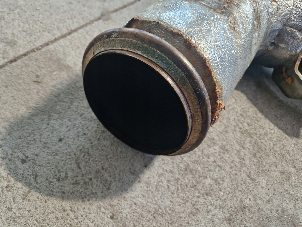 FORD RURA WYDECHOWA KATALIZATORA FORD F-MAX CARGO EURO 6 - Exhaust pipe for Truck: picture 3 FORD RURA WYDECHOWA KATALIZATORA FORD F-MAX CARGO EURO 6 - Exhaust pipe for Truck: picture 3