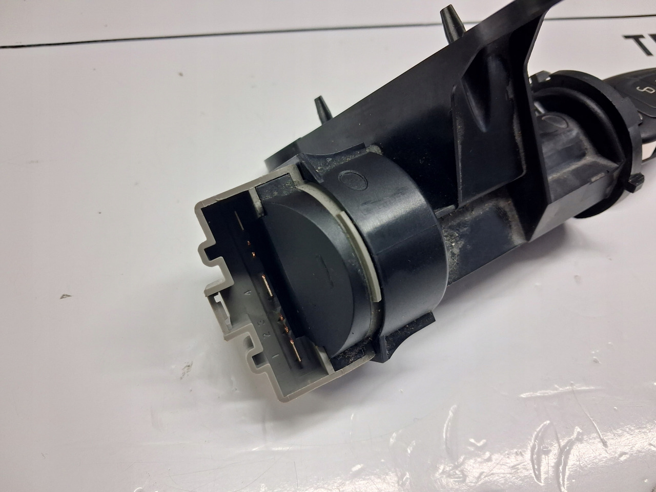 FORD STACYJKA Z KLUCZYKIEM FORD F-MAX EURO 6 - Electrical system for Truck: picture 4 FORD STACYJKA Z KLUCZYKIEM FORD F-MAX EURO 6 - Electrical system for Truck: picture 4