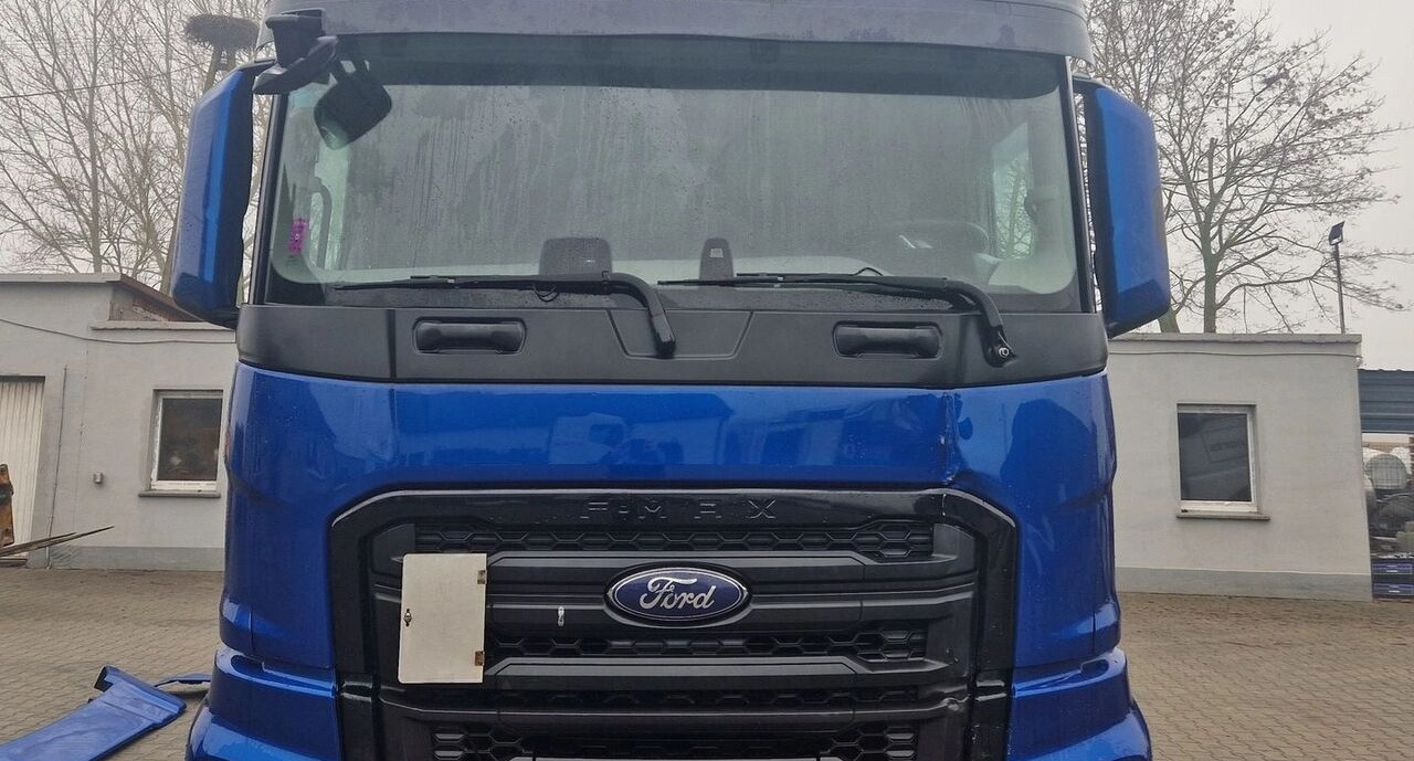 Ford KOMPLETNA F-MAX TRUCKS CARGO 500 for Ford FORD F-MAX TRUCKS CARGO 500 - Cab: picture 1 Ford KOMPLETNA F-MAX TRUCKS CARGO 500 for Ford FORD F-MAX TRUCKS CARGO 500 - Cab: picture 1