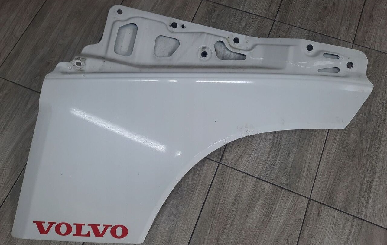 ORYGINALNE PRZEDŁUŻENIE DRZWI LEWE 82107271 Volvo FH 4 - Body and exterior for Truck: picture 5 ORYGINALNE PRZEDŁUŻENIE DRZWI LEWE 82107271 Volvo FH 4 - Body and exterior for Truck: picture 5