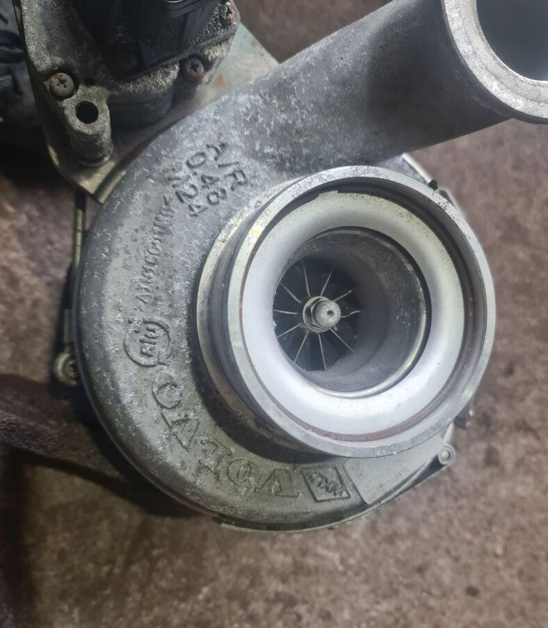 Renault 22060431 Volvo FL - Turbo for Truck: picture 4 Renault 22060431 Volvo FL - Turbo for Truck: picture 4