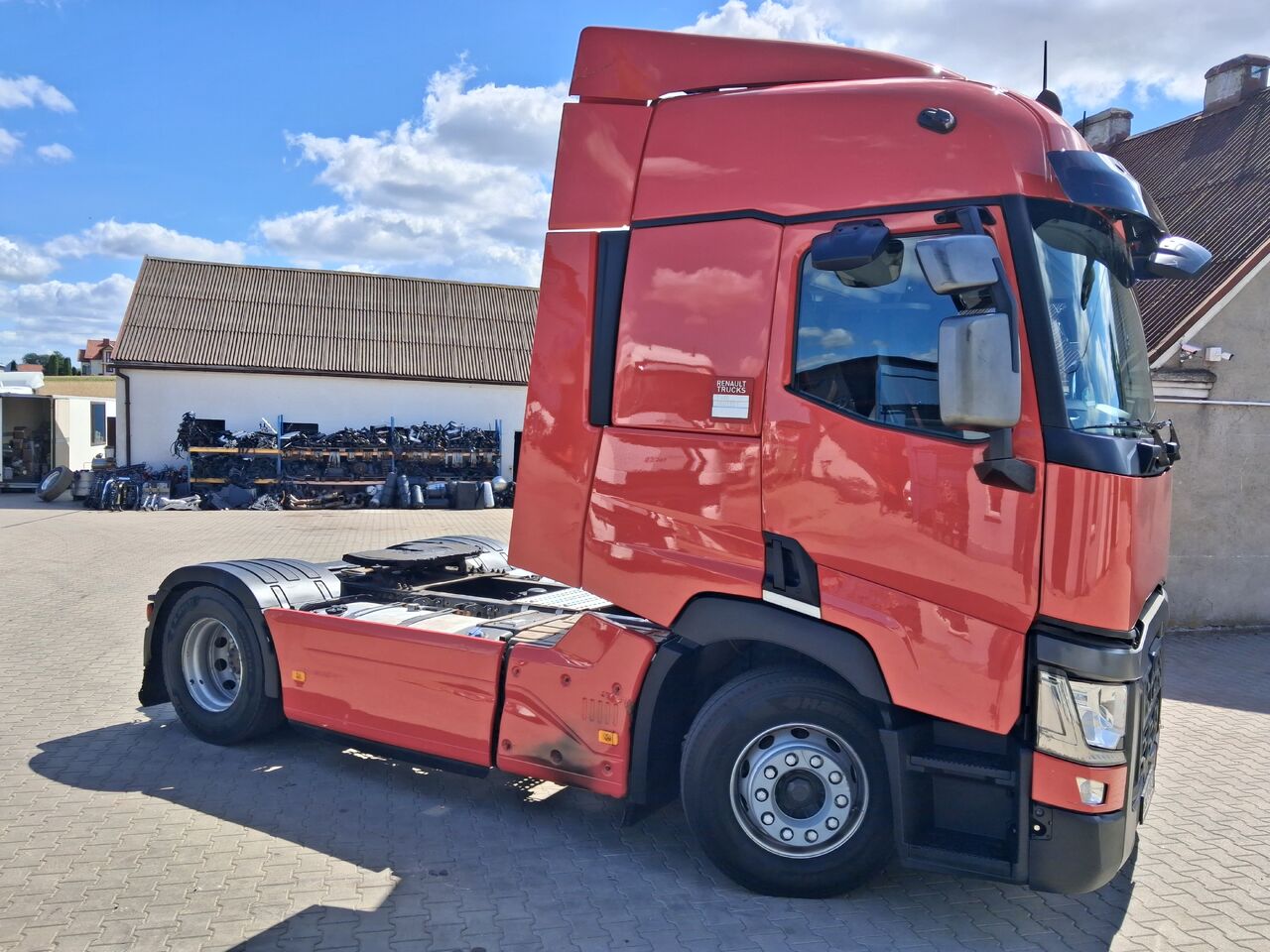 RENAULT GAMA RANGE T 480 DTI 13 - Tractor unit: picture 3 RENAULT GAMA RANGE T 480 DTI 13 - Tractor unit: picture 3