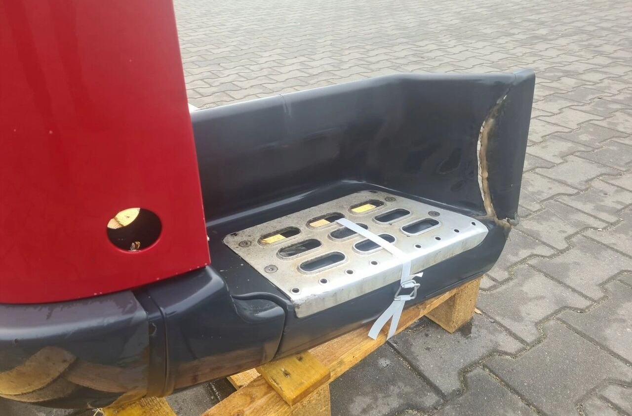 Volvo FH FM 9 13 LIFT Volvo VOLVO FH FM 9 13 LIFT - Bumper for Truck: picture 5 Volvo FH FM 9 13 LIFT Volvo VOLVO FH FM 9 13 LIFT - Bumper for Truck: picture 5
