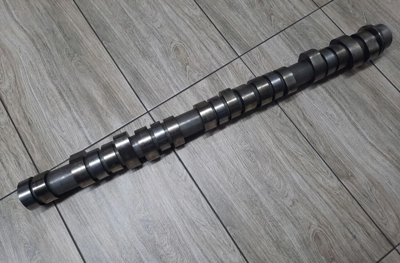 Volvo FM 4 D11K EURO 6 21745877 Volvo - Camshaft for Truck: picture 1 Volvo FM 4 D11K EURO 6 21745877 Volvo - Camshaft for Truck: picture 1