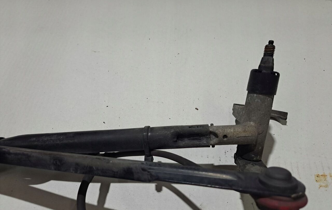 Volvo MECHANIZM WYCIERACZEK KOMPLET VOLVO FH 4 EURO 6 - Wiper for Truck: picture 1 Volvo MECHANIZM WYCIERACZEK KOMPLET VOLVO FH 4 EURO 6 - Wiper for Truck: picture 1