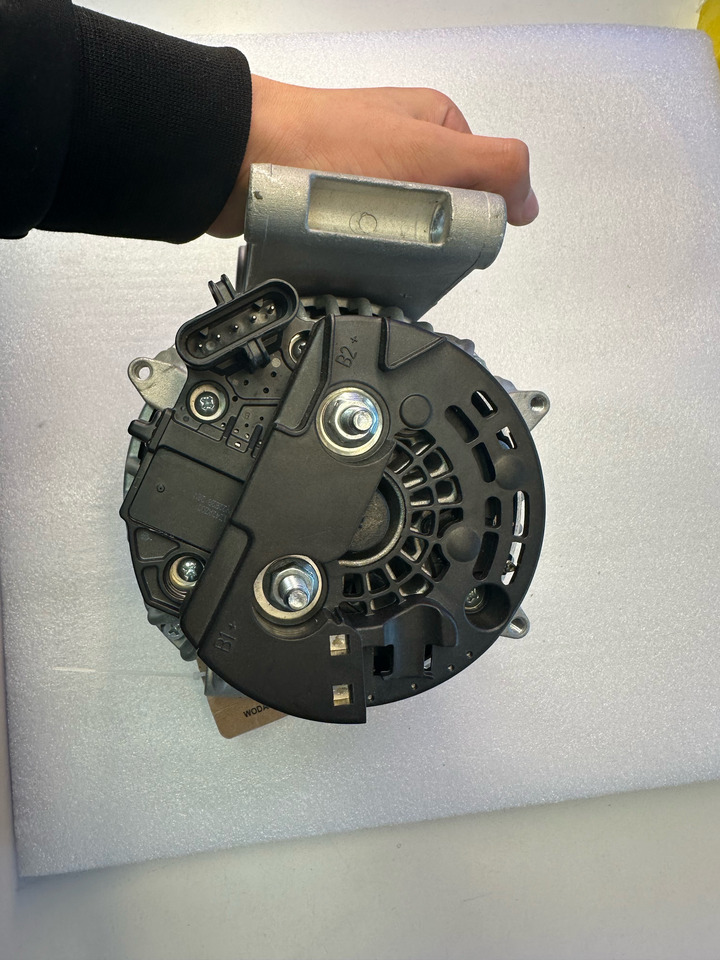 Woda Mercedes-Benz - Alternator for Commercial vehicle: picture 4 Woda Mercedes-Benz - Alternator for Commercial vehicle: picture 4