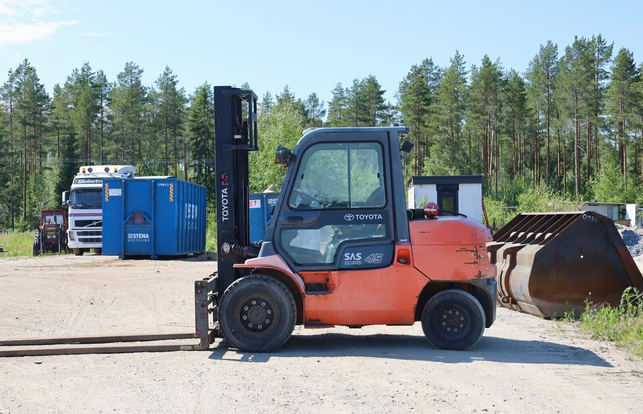 Toyota 7FD40 - Diesel forklift: picture 5 Toyota 7FD40 - Diesel forklift: picture 5