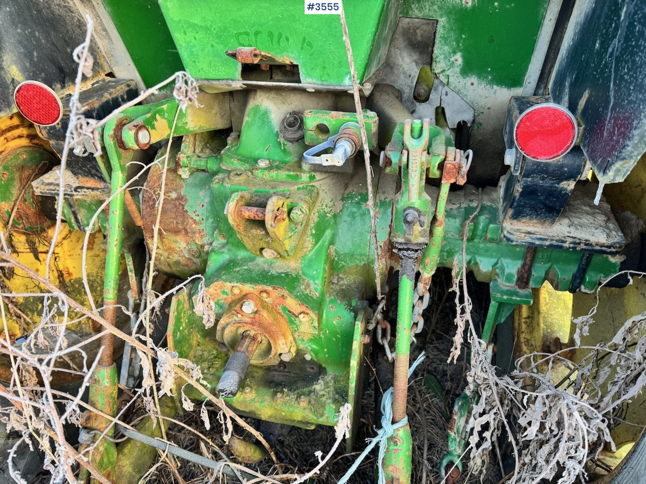 Farm tractor 1977 John Deere 1130 4x4. Repair Project.: picture 11