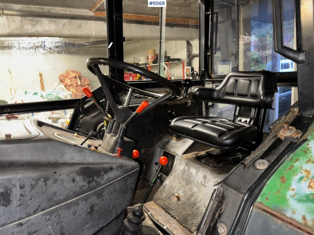 1980 John Deere 2140 w/ front loader. leasing 1980 John Deere 2140 w/ front loader.: picture 17 1980 John Deere 2140 w/ front loader. leasing 1980 John Deere 2140 w/ front loader.: picture 17