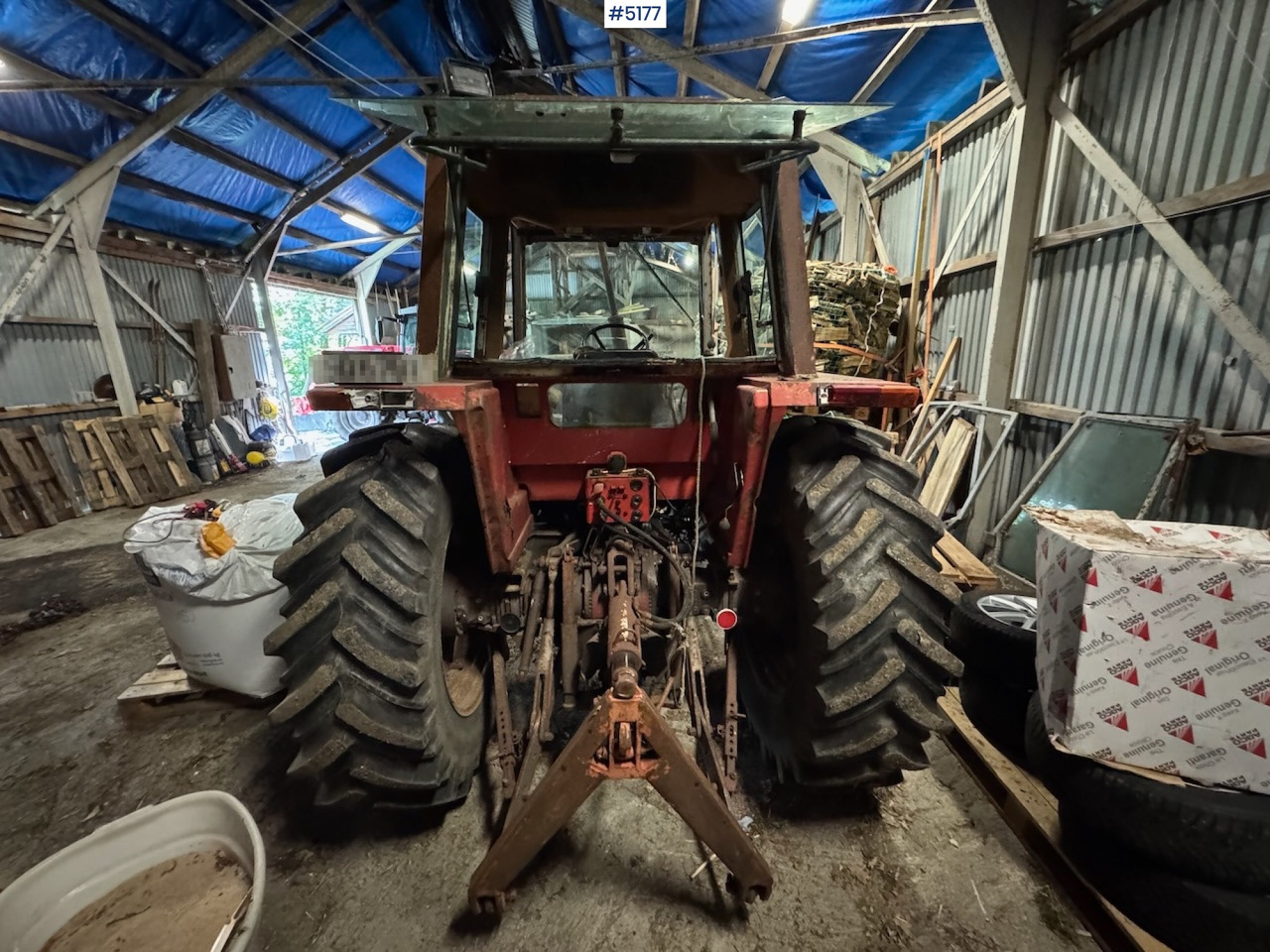 Farm tractor 1984 Massey Ferguson 675: picture 9