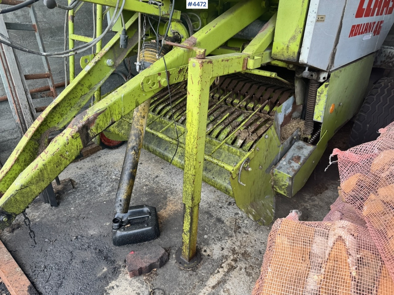1990 Claas Rollant 46 Round Baler - Tedding equipment: picture 5 1990 Claas Rollant 46 Round Baler - Tedding equipment: picture 5