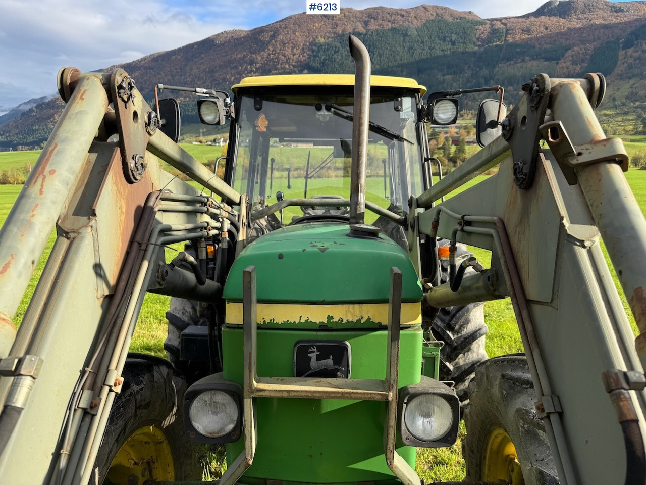 1990 John Deere 2850 Power Synchron w/ front loader. - Farm tractor: picture 5 1990 John Deere 2850 Power Synchron w/ front loader. - Farm tractor: picture 5