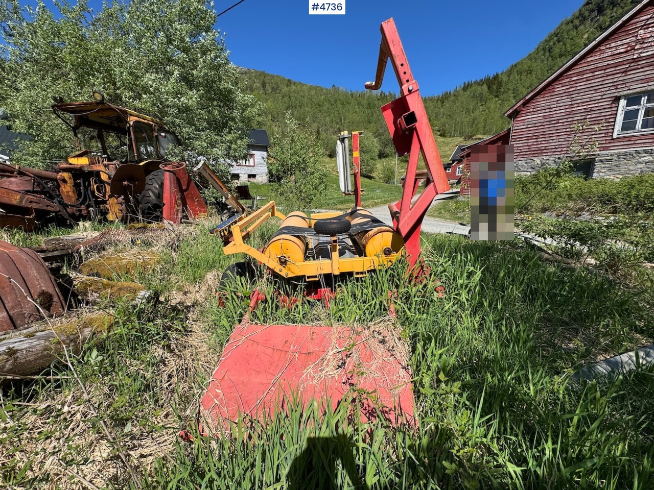 1997 Tellefsdal AW 4000 round bale wrapper - Tedding equipment: picture 5 1997 Tellefsdal AW 4000 round bale wrapper - Tedding equipment: picture 5