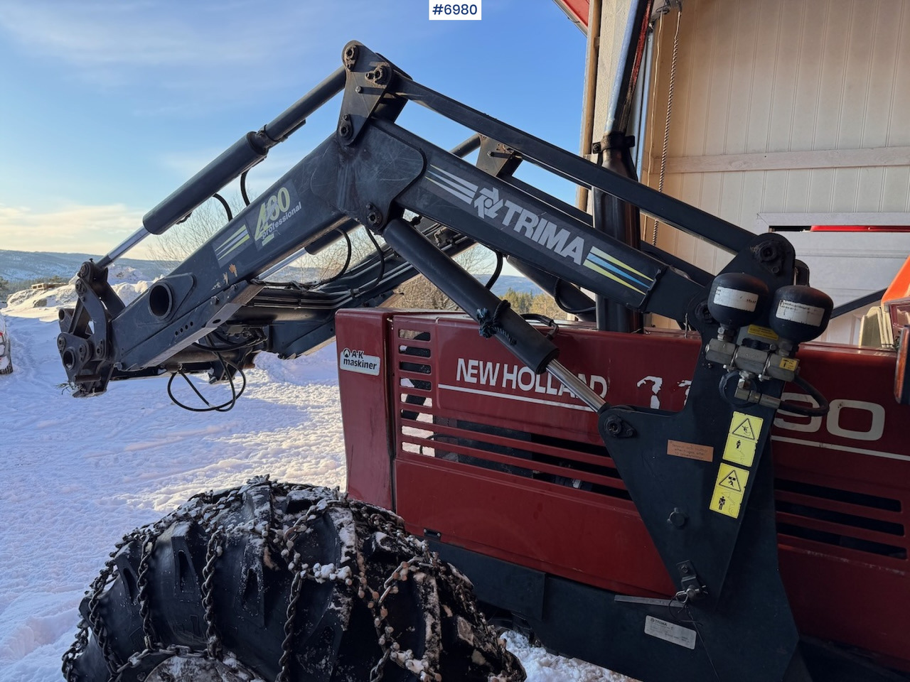 2001 Trima 460 Professional Front loader w/ brackets and HMV. - Front loader for tractor: picture 3 2001 Trima 460 Professional Front loader w/ brackets and HMV. - Front loader for tractor: picture 3