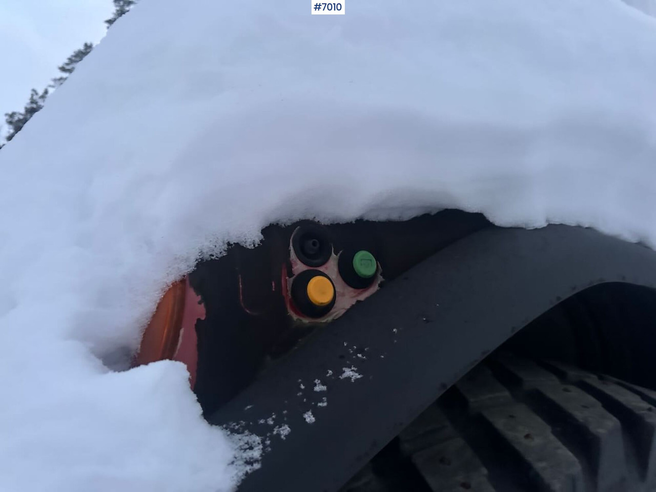 2003 Valtra T190 4x4 tractor. REP.OBJECT. - Farm tractor: picture 5 2003 Valtra T190 4x4 tractor. REP.OBJECT. - Farm tractor: picture 5