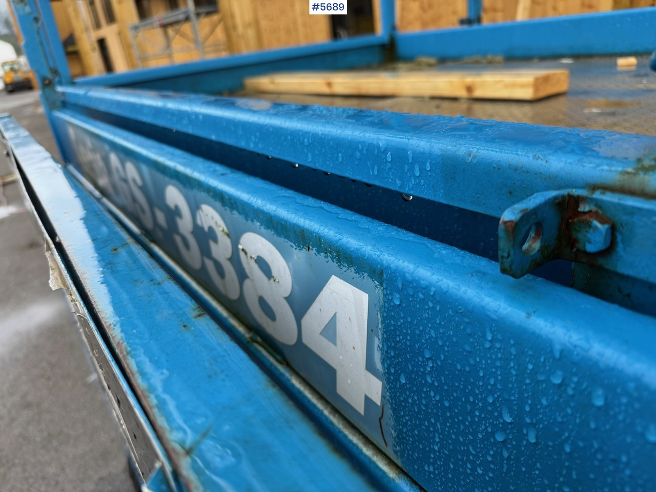 2005 Genie GS-3384 Scissor Lift - Scissor lift: picture 5 2005 Genie GS-3384 Scissor Lift - Scissor lift: picture 5