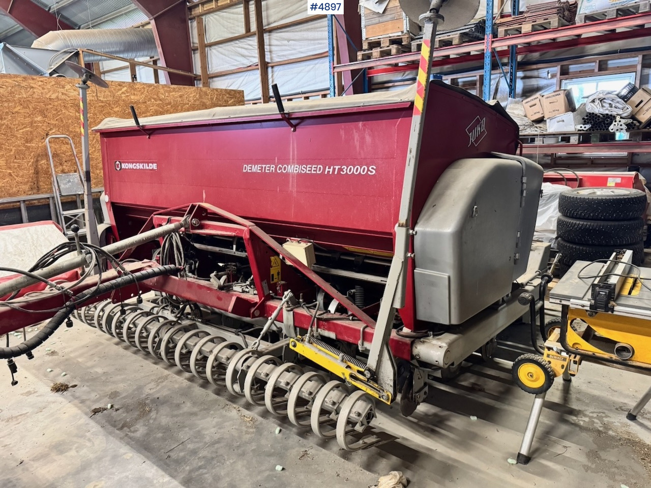 2009 Kongskilde Combiseed HT3000S Seeder. - Combine seed drill: picture 3 2009 Kongskilde Combiseed HT3000S Seeder. - Combine seed drill: picture 3