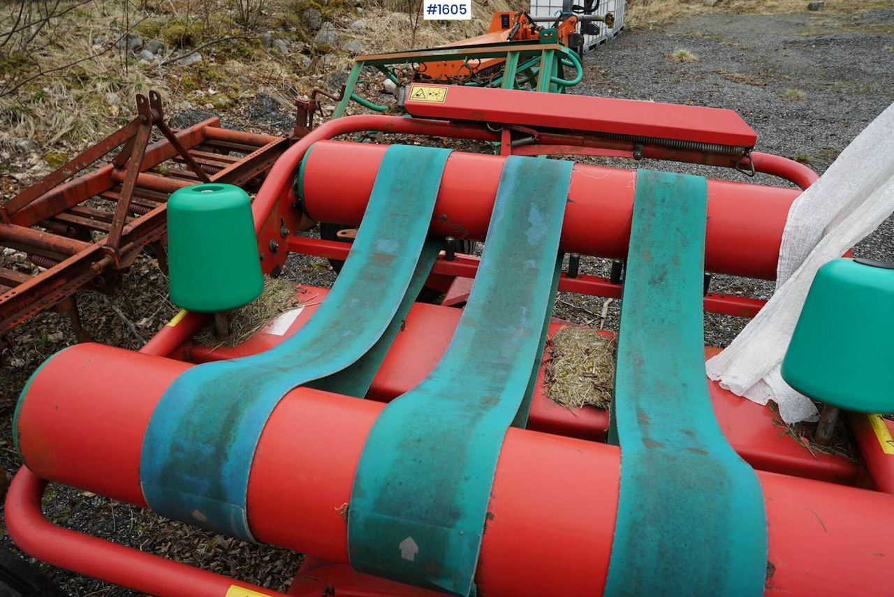 2009 Kverneland Taarup 7420 Round bale packs - Tedding equipment: picture 5 2009 Kverneland Taarup 7420 Round bale packs - Tedding equipment: picture 5