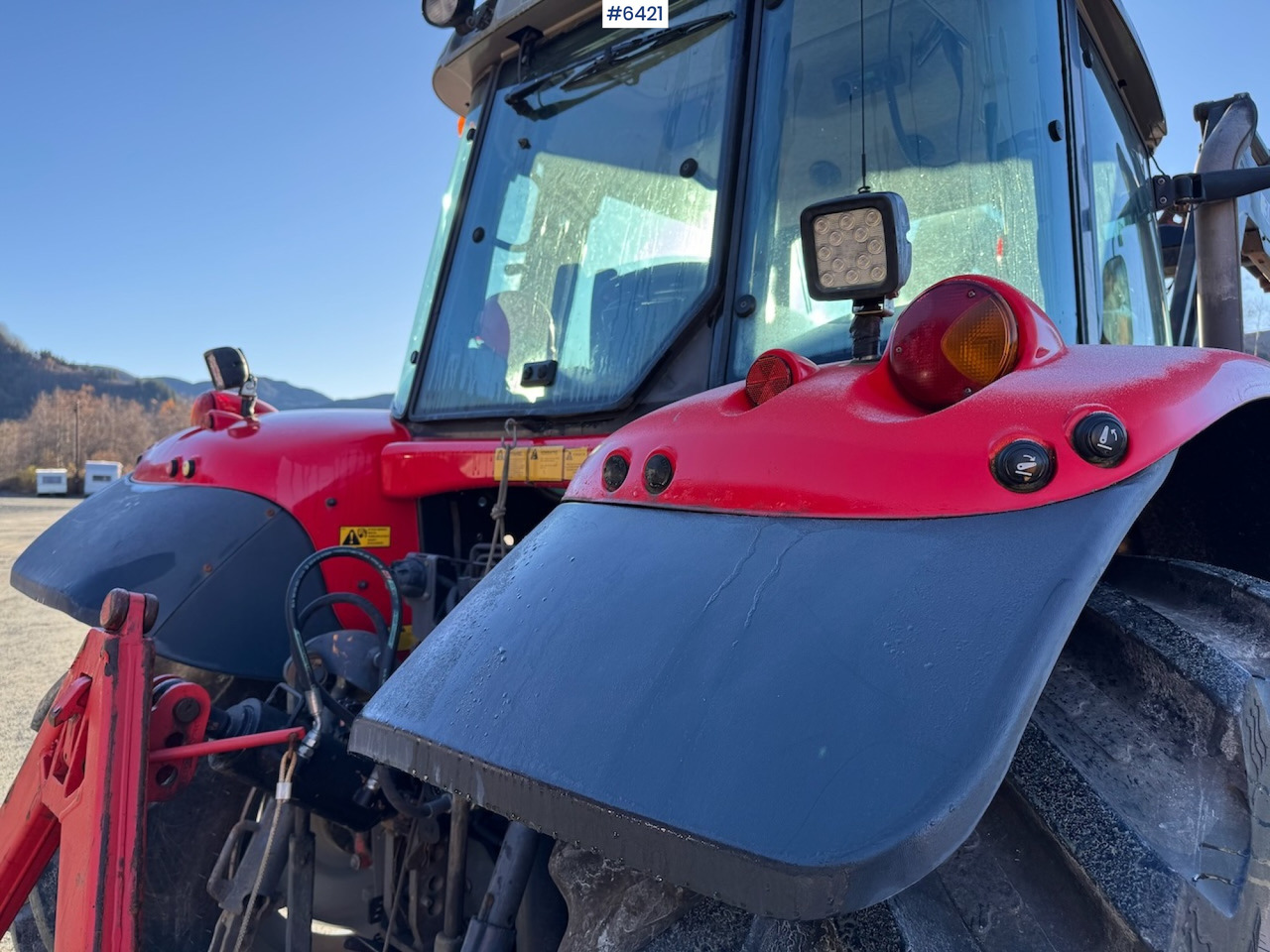 2009 Massey Ferguson 6455 Dyna-6 w/ front loader. - Farm tractor: picture 5 2009 Massey Ferguson 6455 Dyna-6 w/ front loader. - Farm tractor: picture 5