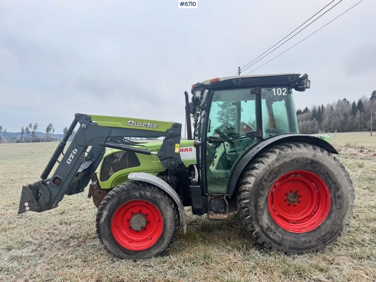 2012 Claas 220 Elios w/ Front loader. 3220 hours! - Farm tractor: picture 3 2012 Claas 220 Elios w/ Front loader. 3220 hours! - Farm tractor: picture 3