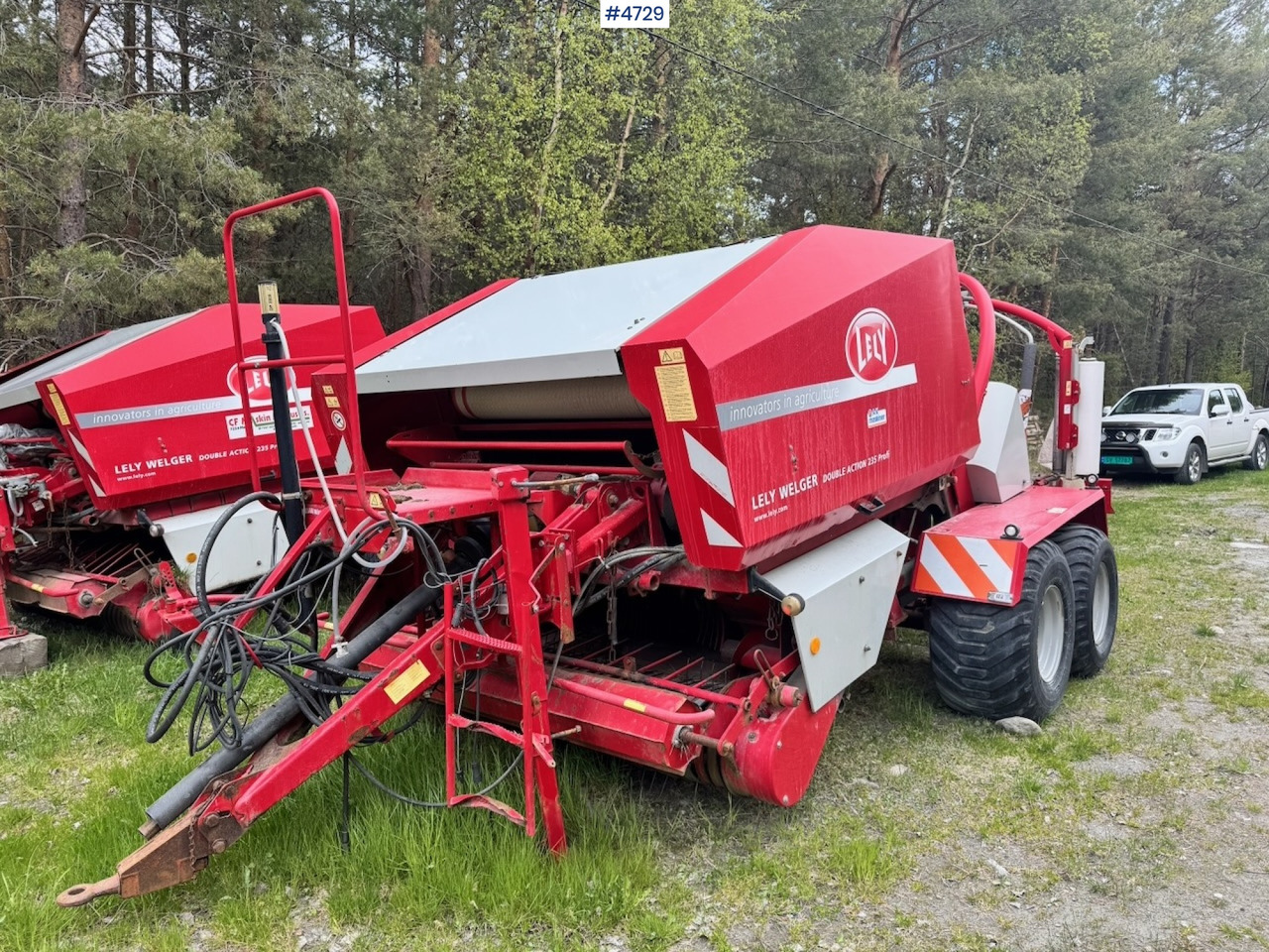2012 Lely Welger Double Action 235 Profi - Tedding equipment: picture 1 2012 Lely Welger Double Action 235 Profi - Tedding equipment: picture 1