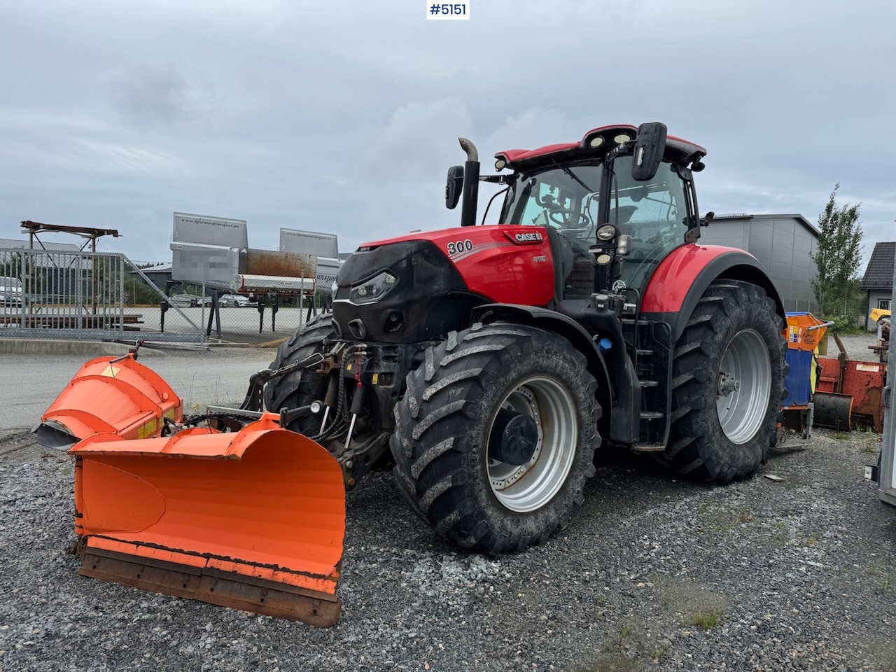 2016 Case IH Optum 300 CVX w/front hydraulics and plowing rig - Farm tractor: picture 1 2016 Case IH Optum 300 CVX w/front hydraulics and plowing rig - Farm tractor: picture 1