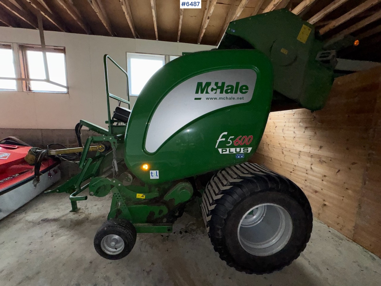 2021 McHale F5600 Plus w/ Camless Pick-Up and 710 Tires. - Tedding equipment: picture 4 2021 McHale F5600 Plus w/ Camless Pick-Up and 710 Tires. - Tedding equipment: picture 4