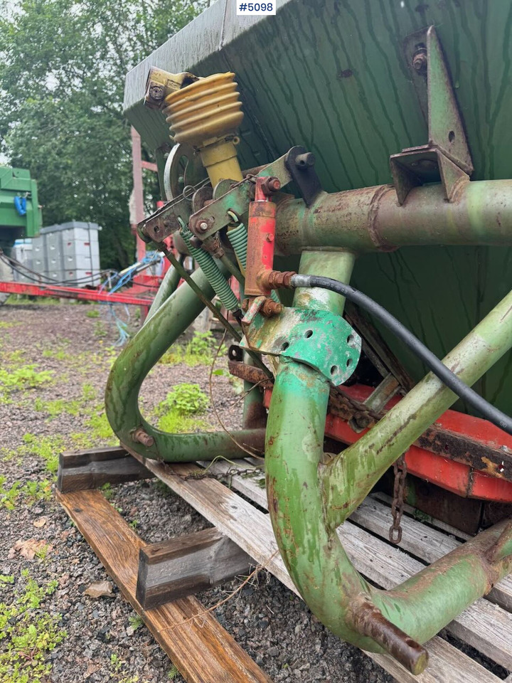 Amazone ZA-F 803 Repair object - Fertilizer spreader: picture 4 Amazone ZA-F 803 Repair object - Fertilizer spreader: picture 4