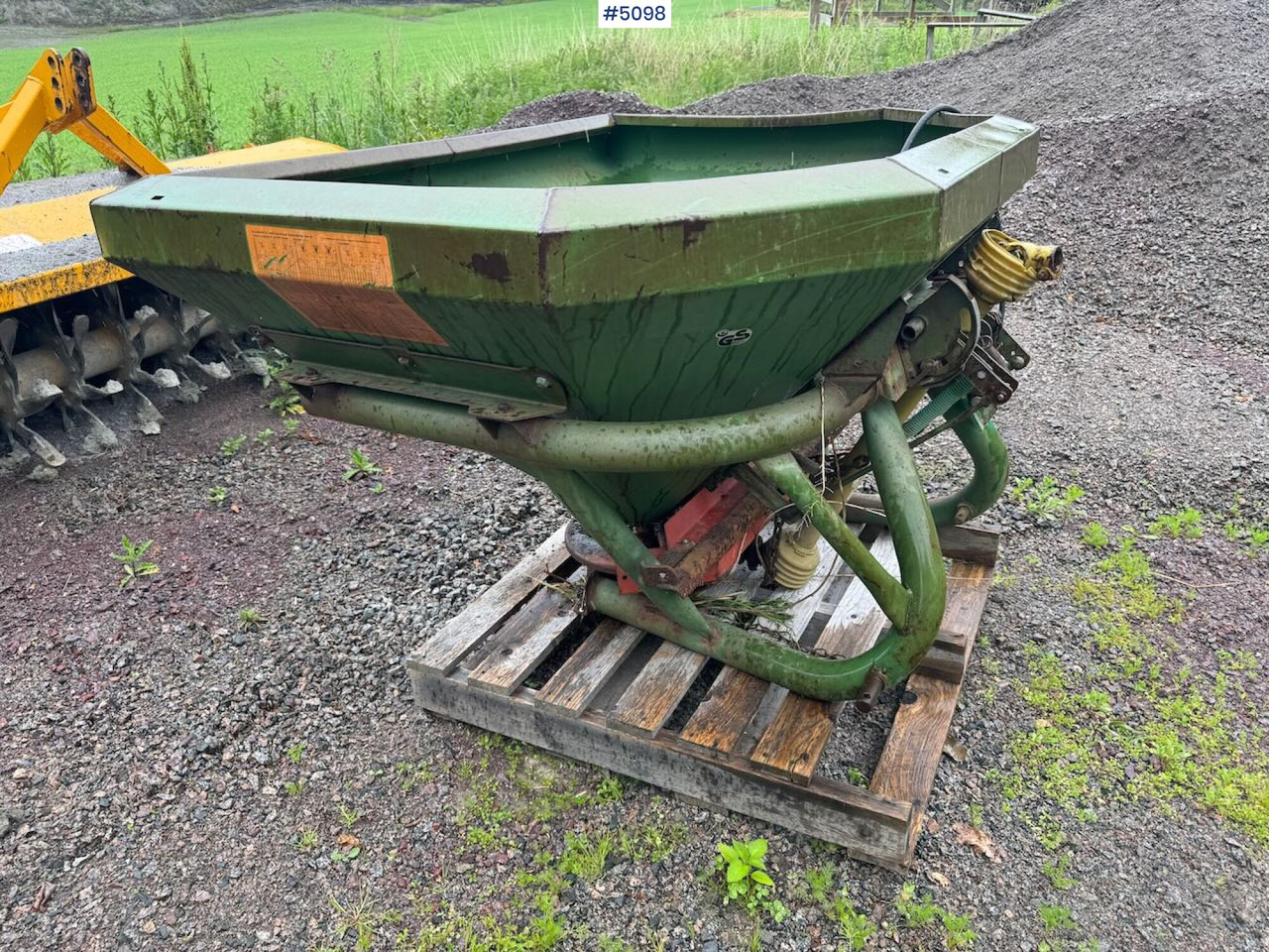 Amazone ZA-F 803 Repair object - Fertilizer spreader: picture 2 Amazone ZA-F 803 Repair object - Fertilizer spreader: picture 2