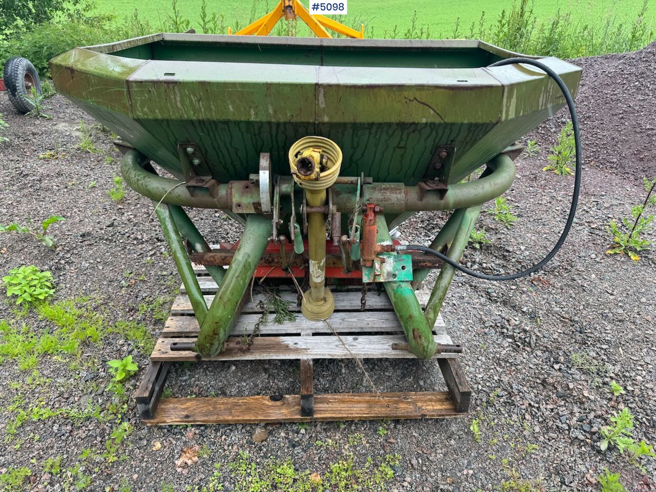 Amazone ZA-F 803 Repair object - Fertilizer spreader: picture 1 Amazone ZA-F 803 Repair object - Fertilizer spreader: picture 1