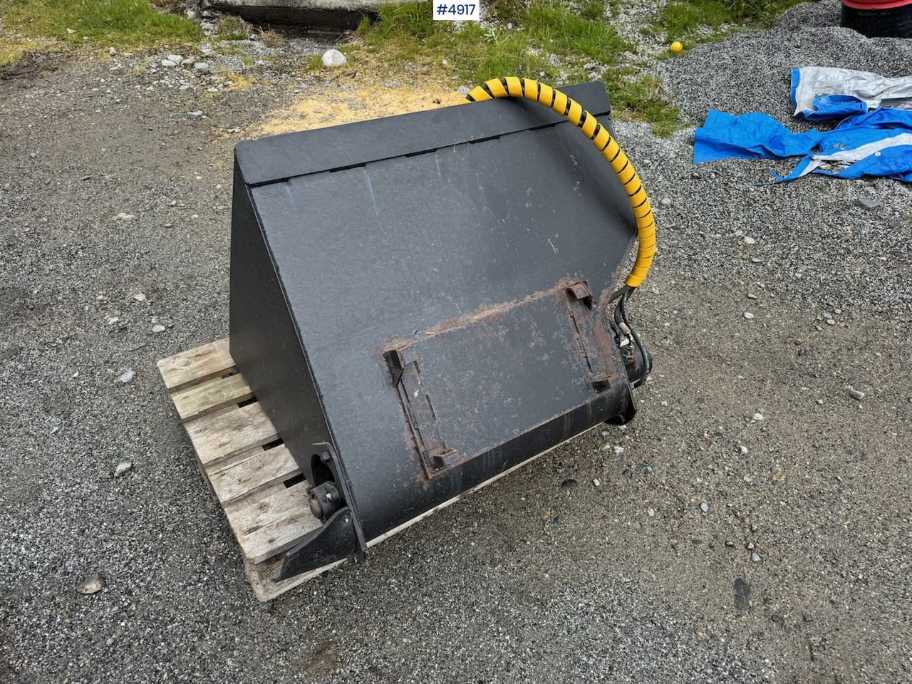 Kraftfor skuffe til Avant. - Livestock equipment: picture 4 Kraftfor skuffe til Avant. - Livestock equipment: picture 4