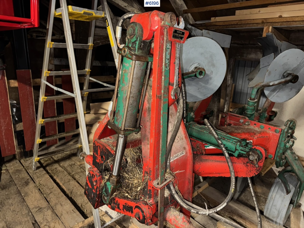 Kverneland Mod. E 3 2-furrow reversible plough. - Soil tillage equipment: picture 5 Kverneland Mod. E 3 2-furrow reversible plough. - Soil tillage equipment: picture 5