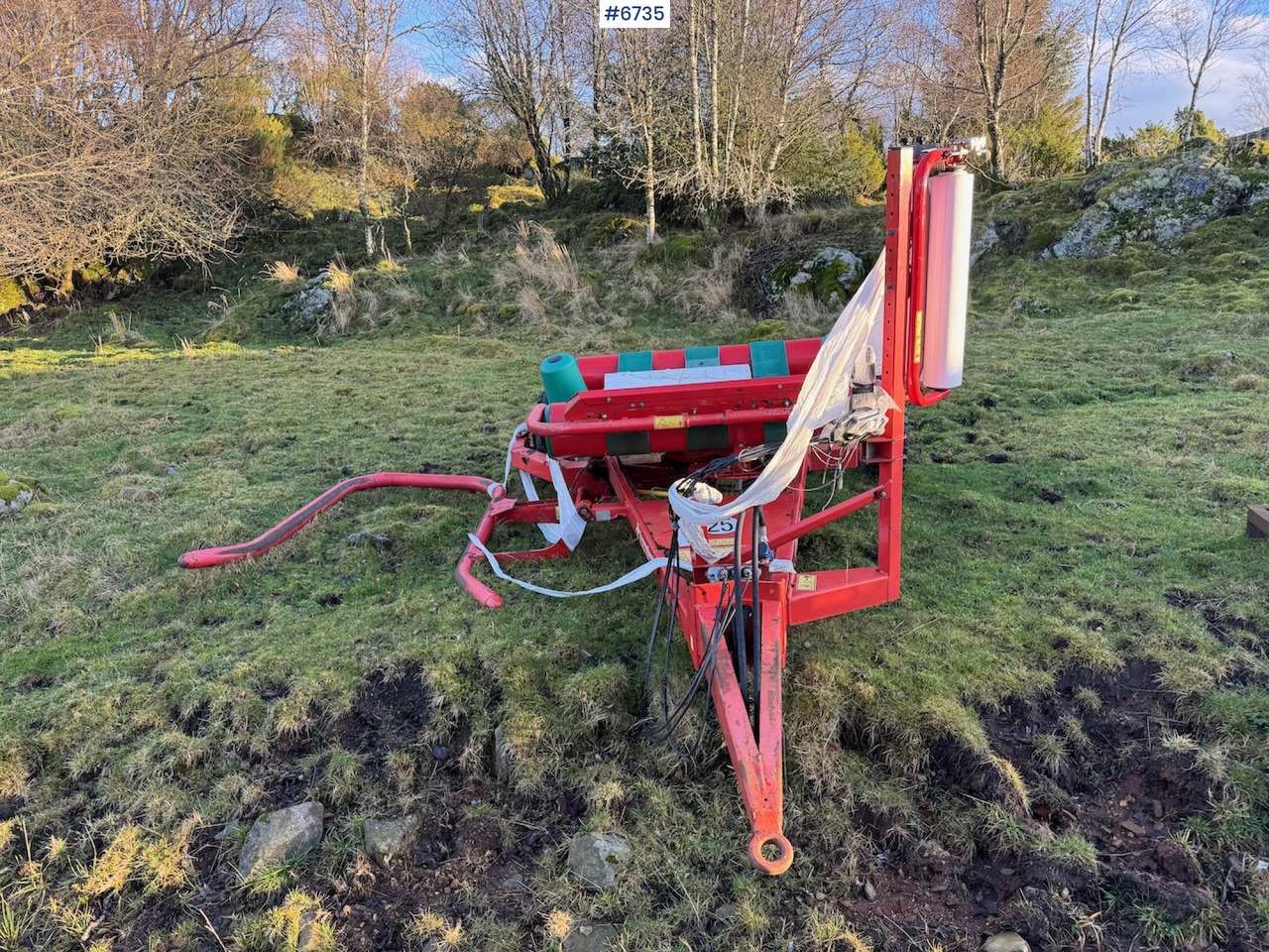 Kverneland Taarup 7335 Round Bale Wrapper - Tedding equipment: picture 4 Kverneland Taarup 7335 Round Bale Wrapper - Tedding equipment: picture 4