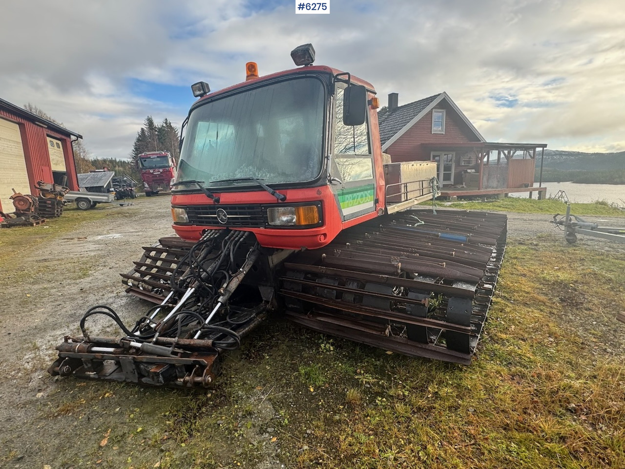 1985 Kässbohrer PB 270DS treadle machine w/ cutters and smoothing board - Municipal/ Special vehicle: picture 4 1985 Kässbohrer PB 270DS treadle machine w/ cutters and smoothing board - Municipal/ Special vehicle: picture 4