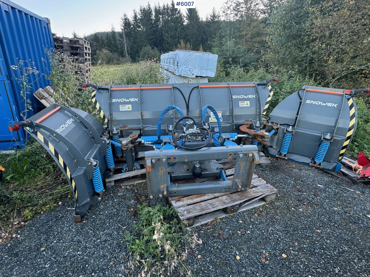 2021 Snowek U420 U-plog - Municipal/ Special vehicle: picture 2 2021 Snowek U420 U-plog - Municipal/ Special vehicle: picture 2